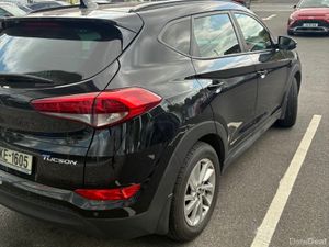 Hyundai Tucson 2017 PREMIUM SUNROOF - Image 4