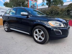 131 Volvo XC60 2.0 D4 163PS S/S R-DESIGN FWD - Image 2