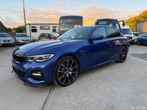 2022 BMW 330E M SPORT, HEAD UP DISPLAY! - Image 3