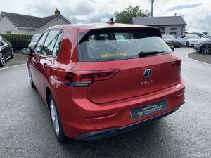 Volkswagen Golf Life - Image 4
