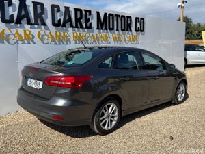 Ford Focus Style 1.6tdci 95PS 4DR - Image 3