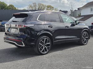 Volkswagen Tiguan R-LINE TSI PHEV S- DSG - Image 3