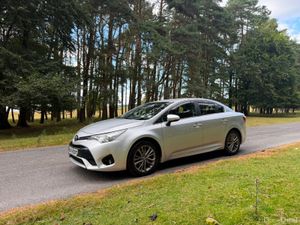 Toyota Avensis 2018 Diesel Low KM - Image 3