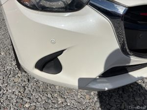 MAZDA DEMIO 1.3 AUTO *LEATHER TRIM* - Image 3
