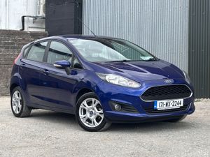 Ford Fiesta 2017 1.25 petrol manual - Image 2