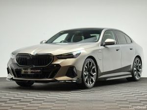 BMW 5-Series 530E M SPORT - Image 3