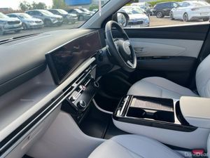 Hyundai Tucson Tucson FL 2WD Executive PHEV Auto - Image 3