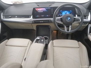 BMW iX1 eDrive20 M Sport - Image 4