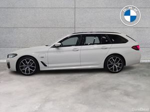 BMW 5-Series 530e M Sport Touring - Image 4