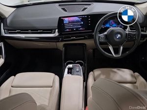 BMW iX1 xDrive30 xLine - Image 4