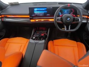 BMW M5 Saloon - Image 4