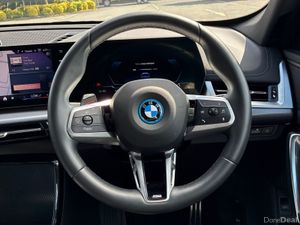 BMW iX1 eDrive20 M Sport - Image 4