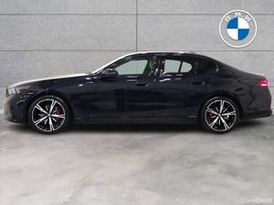 BMW 5-Series 520i M Sport Pro Saloon - Image 4