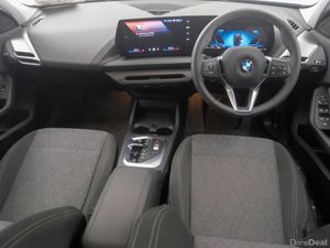 BMW 1-Series 120 Sport - Image 4