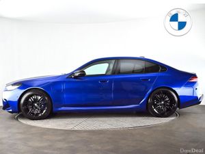 BMW M5 Saloon - Image 3