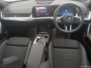 BMW iX1 xDrive30 M Sport - Image 4