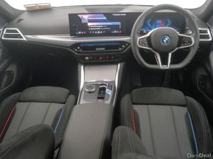 BMW i4 eDrive40 M Sport - Image 4