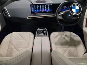 BMW iX xDrive50 M Sport - Image 4