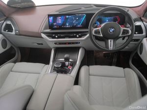 BMW XM 50e - Image 4