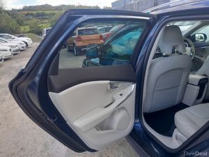 Volvo V60 2.0L Automatic Diesel Low Mileage (8946) - Image 3