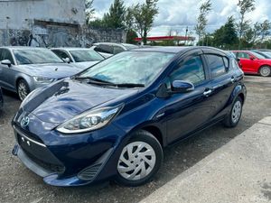 Toyota Aqua S STYLE BLACK AUTOMATIC HYBRID - Image 3