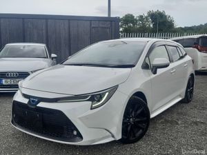 Toyota Corolla Touring 1.8 Petrol Hybrid Auto - lo - Image 4