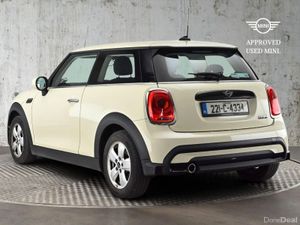 Mini Cooper 3-Door Cooper Classic - Image 2