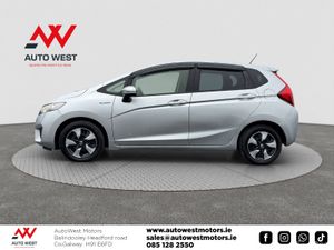 2015 Honda Fit 1.5  Self Charging Hybrid - Image 4
