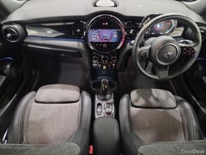 Mini Cooper Electric Level 2 - Image 4