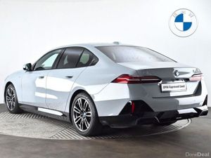 BMW i5 eDrive40 M Sport Saloon - Image 2