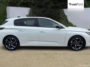 Peugeot 308 1.2 PureTech Allure Premium 5dr [AUTO] - Image 3