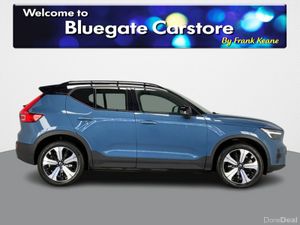 Volvo XC40 PLUS RECHARGE EV **FULL BLACK CLOTH INT - Image 3