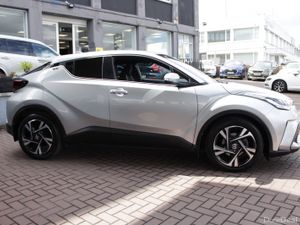 2023 TOYOTA C-HR 1.8 HYBRID SPORT 4DR AUTOMATIC - Image 3
