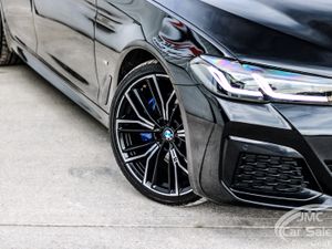 HUGE SPEC 2022 BMW 520D PRO PACK LCI - Image 3