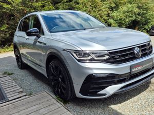 242 Volkswagen Tiguan R-Line - Image 2
