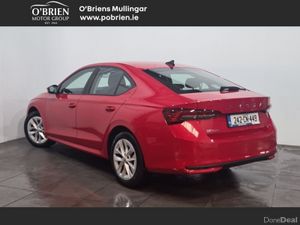Skoda Octavia Selection 1.5TSI 115HP - Image 3