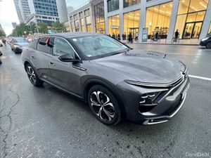 2023 Citroen C5 X Petrol Plug-in Hybrid 1.6 - Image 4