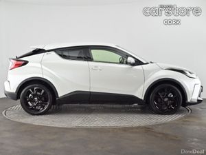 Toyota C-HR 1.8 HYBRID Auto - Image 2