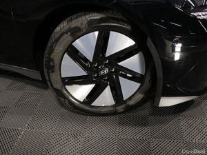Hyundai IONIQ 6 Elegance 77 KwH EV Saloon - Image 3