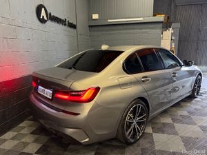 222 BMW 330E  X-Drive  M-Sport Pro Edition - Image 3
