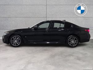 BMW 5-Series 530e M Sport Saloon - Image 4