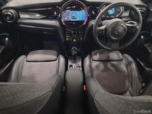 Mini Cooper Electric Level 2 - Image 4