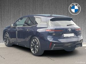 BMW iX xDrive45 M Sport - Image 3