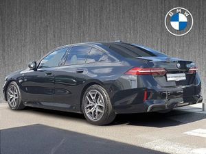BMW 5-Series 530e M Sport Saloon - Image 3