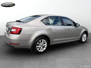 Skoda Octavia AMBITION -  2018 - Image 3