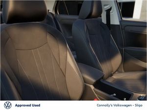 Volkswagen T-Roc STYLE 1.5TSI 116HP MHEV - Image 4