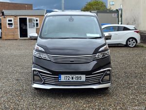 2017 Nissan Serena Hybrid - Image 3