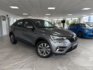 2024 Renault Arkana Evolution E-Tech Hybrid - Image 3