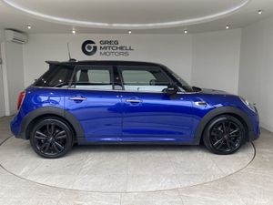 Mini Cooper 2019 - Image 4