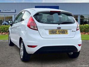 Ford Fiesta 1.25 82 Zetec 3dr - Image 2